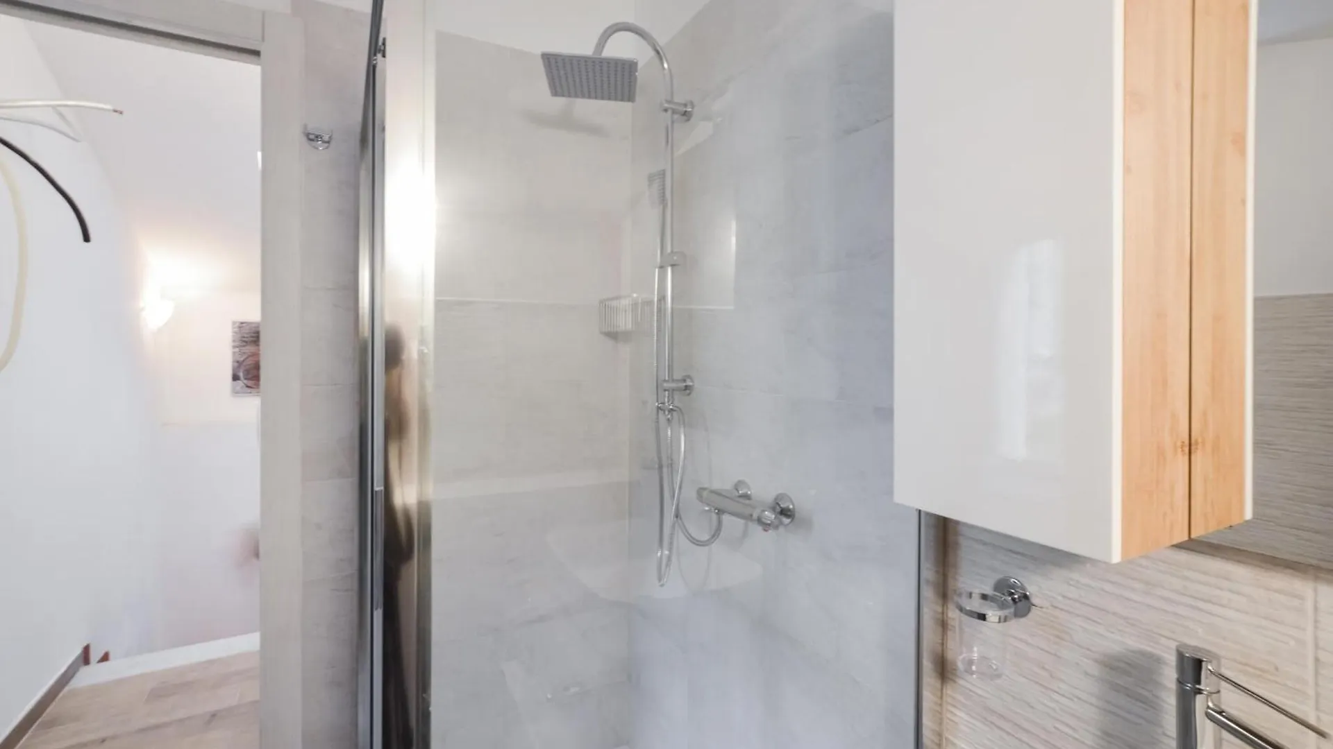 2 Bedroom Beautiful Home In Recco Holiday home
